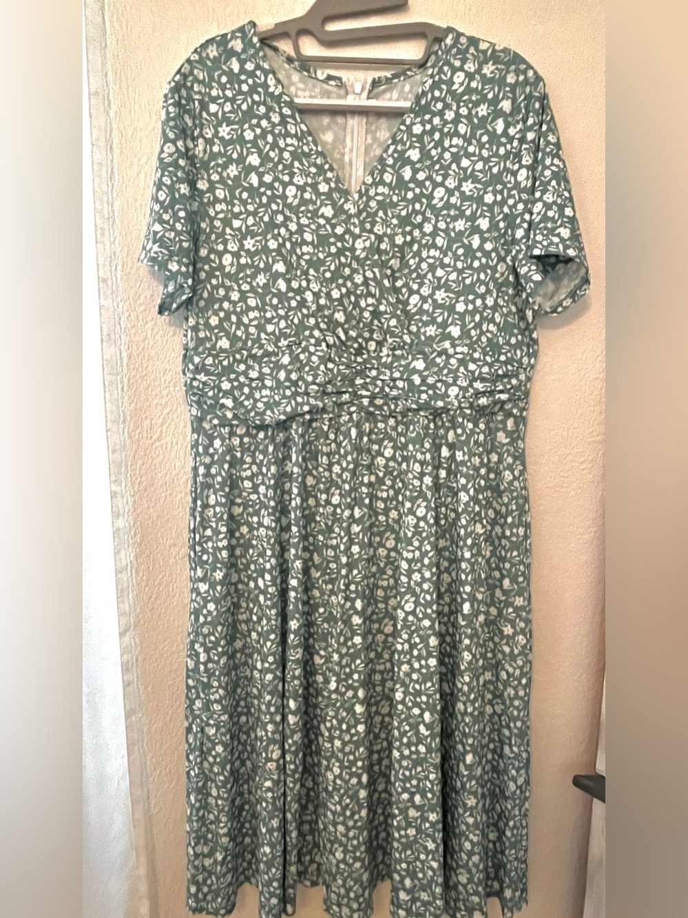 Green Floral Short Sleeve Midi Dress